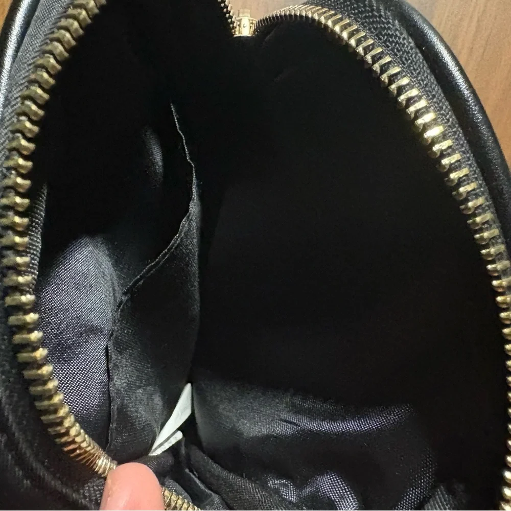 Black Leather and Nylon Pouch with wallet - Picture 4 of 10